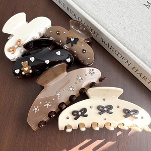 BELLE WORLD Pince à Cheveux en Acétate Faite à la Main avec Nœud et Cœur, Marron <span class=keywords><strong>Cacao</strong></span> Doux, Taille Moyenne, Accessoires pour Cheveux pour Femmes et Filles - Product Image 1