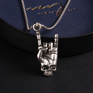 Collier pendentif punk <span class=keywords><strong>rock</strong></span> <span class=keywords><strong>roll</strong></span> en acier inoxydable pour hommes et femmes, bijoux hip hop, chaîne de <span class=keywords><strong>pull</strong></span> tête de mort gothique pour hommes, bijoux masculins - Product Image 4