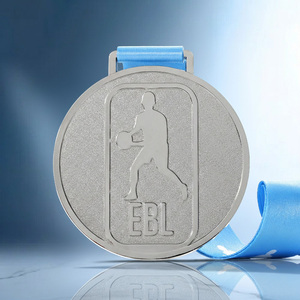 Nouvelles médailles sportives 2026 en alliage de zinc, figurines d'athlètes en relief 3D, plaquées or, <span class=keywords><strong>argent</strong></span> et bronze, pour la compétition de basketball - Product Image 4