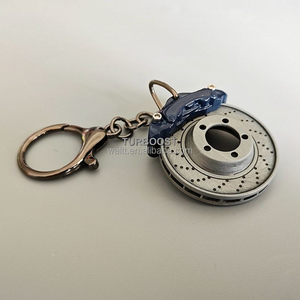 Llavero con pinza de freno | Llavero de disco de freno ventilado | el accesorio definitivo para amantes de los coches - Product Image 2