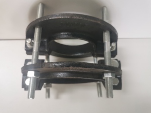 Raccord <span class=keywords><strong>Gibault</strong></span> en fonte ductile grise Shengri China pour système d'irrigation - Product Image 6