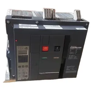 Interruttore magnetotermico 3p a trazione fissa e estraibile acb magnetotermico 2000A 3200A