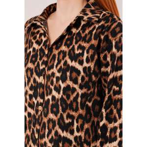Blusas y Camisas Holgadas con Estampado de Leopardo para Mujer al por Mayor - Product Image 2