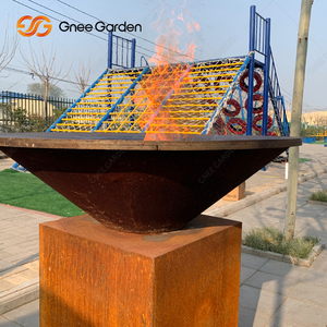 Gril extérieur de qualité en acier corten Barbecue au bois et au charbon de bois Grand barbecue en acier au carbone - Product Image 5