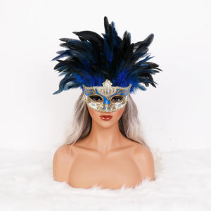 Masque de mascarade unisexe en plumes douces et brillantes, cousu à la main, orné de cristaux, plumes arc-en-ciel, accessoires de costume de cosplay, fêtes - Product Image 5