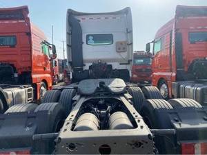 Camion tracteur SINOTRUK HOWO T7H 6X4 480HP avec boîte de vitesses manuelle 16 rapports <span class=keywords><strong>Euro</strong></span> 5, année 2020 - Product Image 3