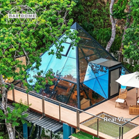 Tente de glamping en verre pyramidal préfabriquée RAXDOME 7M pour observation des étoiles, retraite et chambre d'hôtel
