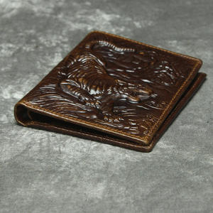 กระเป๋าสตางค์แบบสั้น Andong สำหรับผู้ชาย หนังวัวแท้ พร้อมที่หนีบบัตร - Product Image 5