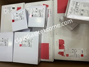 Démarreur souple d'origine Abbs PSE PSE300-600-70-1 400V/500V 1SFA897114R7001 démarreur progressif tout neuf - Product Image 5