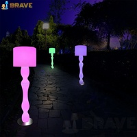 Lampadaire intelligent d'intérieur à LED étanche nordique-Éclairage de patio de jardin brillant et durable à 16 couleurs changeantes