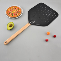 YINHAO Pelle à pizza en acier inoxydable de 12 pouces avec manche en bois, compatible avec les fours conventionnels et les fours d'extérieur