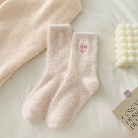 OEM Chaussettes d'hiver chaudes et douces pour femme, motif cœur, style créateur, chaussettes de couchage et d'intérieur