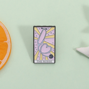 Pin de Esmalte con Diseño de Estetoscopio de Enfermera, Tarjeta <span class=keywords><strong>del</strong></span> <span class=keywords><strong>Tarot</strong></span>, Broche Médico Creativo para Enfermeras y Médicos, Insignia de Solapa, Joyería al por Mayor - Product Image 2