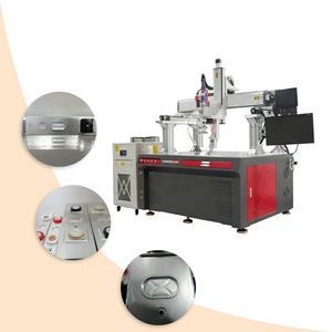 Machine à souder laser automatique à 3 axes avec caméra à tête de soudage pivotante pour le soudage de batteries de voiture - Product Image 1