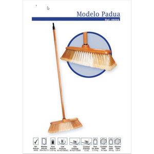 Modelo Padua Broom With Wooden Handle And Natural Bristles For Floor Cleaning - Product Image 3