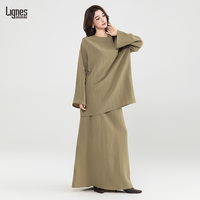Lignes Mode Féminine Ensemble Deux Pièces Vêtements Islamiques Robe et Pantalon Amples pour Femmes Musulmanes Tenue Pudique