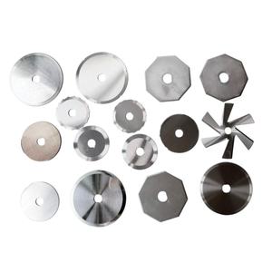 Cuchilla de Acero Inoxidable de Alta Precisión Resistente al Desgaste y a la Corrosión para Cortar Alimentos - Product Image 1