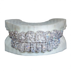 Grillz dentaire de luxe en or massif 18 carats avec strass en cristal, ensemble complet, sertissage clos taille brillant, unisexe, pour fêtes et mariages - Product Image 1