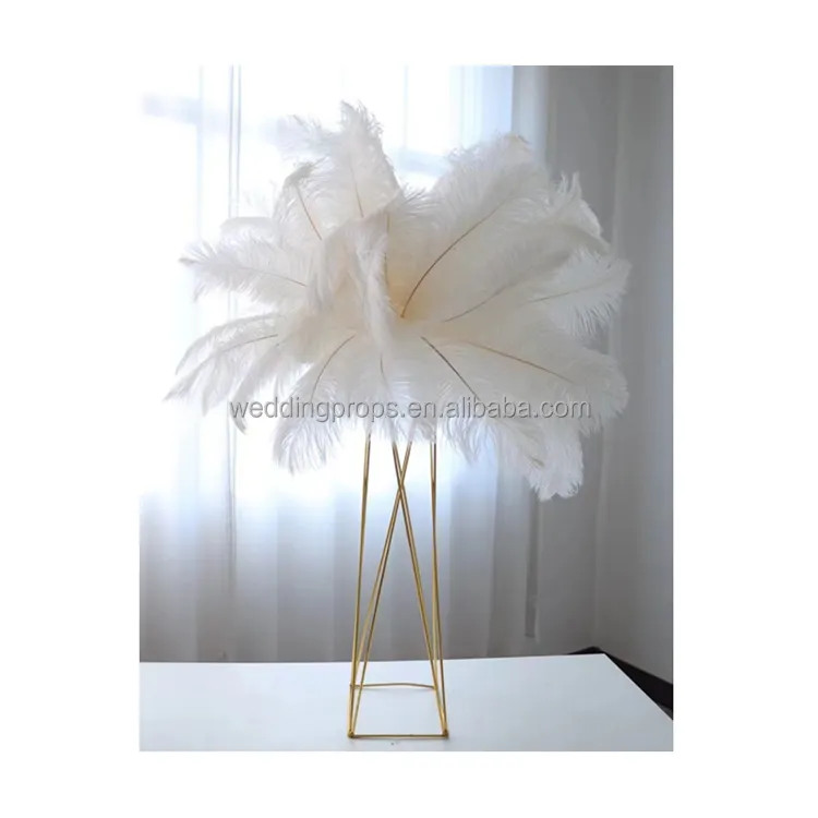 Special feather wedding table arrangements centerpiece long wedding table centerpieces table centerpieces with feather