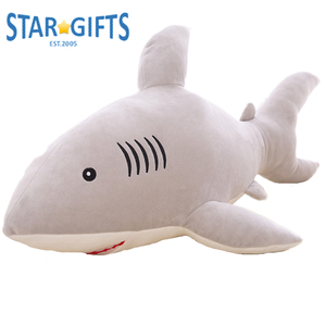 Peluche de Tiburón Martillo, Juguete de Peluche de Animal Marino para Niños y Adultos, Ideal para Fiestas Temáticas del Océano, Decoración de Dormitorios y Juego - Product Image 4