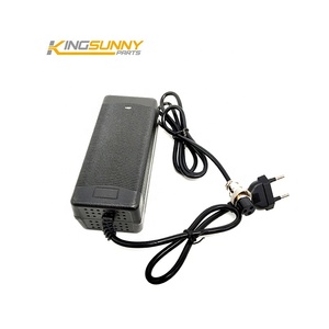 Chargeur GX16 54.6V 2A pour trottinettes électriques <span class=keywords><strong>ZERO</strong></span> <span class=keywords><strong>8</strong></span>, <span class=keywords><strong>ZERO</strong></span> 9, VSETT <span class=keywords><strong>8</strong></span>, VSETT <span class=keywords><strong>8</strong></span>+/ VSETT 9 - Pièce de rechange et alimentation - Product Image 5
