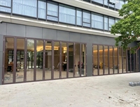 Portes pliantes en aluminium modernes à double vitrage, isolation phonique pour appartements, garages, salles de bain, usage extérieur, villas