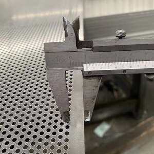 1.0mm/2.0mm Độ dày mạ kẽm nhôm tấm kim loại đục lỗ Tấm ốp tường/tấm Trần/mặt tiền - Product Image 3