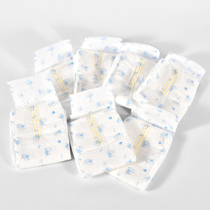 Couches jetables pour chiens en tissu non tissé, taille normale, usage quotidien, 10-12 pièces - Product Image 1