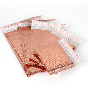 Enveloppe en poly étanche à l'eau Sacs de courrier polonais d'expédition holographique blancs de haute qualité en plastique personnalisés et écologiques - Product Image 4