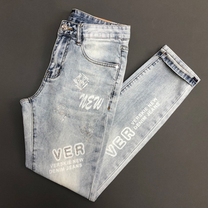 Nouvelles collections automne-hiver 2025 : Jeans brodés pour hommes, coupe droite élastique, polyvalents et décontractés, pantalons longs pour hommes, vente en gros usine - Product Image 3