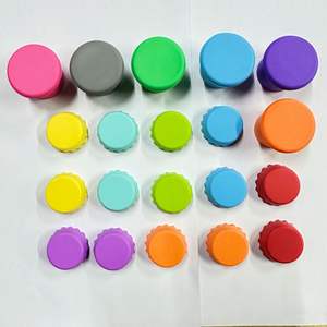 कस्टम पुनः प्रयोज्य वाइन स्टॉपर हैट सिलिकॉन बीयर सेवर और शराब की बोतल वैक्यूम सीलर को कवर करता है - Product Image 4