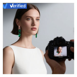 Service de photographie de bijoux hyper-réaliste avec conception de scène contextuelle par IA, retouche gratuite incluse, service en studio, Chine - Product Image 4