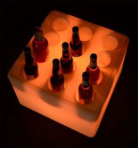 Promoción barato plástico RGB colorido Led luminoso <span class=keywords><strong>Moet</strong></span> <span class=keywords><strong>Chandon</strong></span> cubo de <span class=keywords><strong>hielo</strong></span> cubo para cerveza - Product Image 5