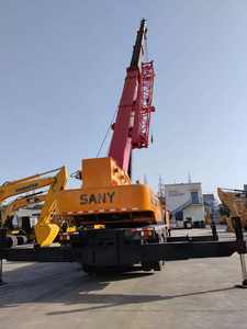 Grúa ZOOMLION de 50 Toneladas de Segunda Mano en Venta a Bajo Precio, Procedimientos de Exportación Completos, Altura Máxima de Elevación de 61.5m - Product Image 6