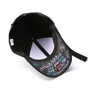 Nueva Gorra de Béisbol Negra y Blanca Combinable con Todo, de Alta Calidad, Impermeable y Ajustable para Hombres y Mujeres - Product Image 5