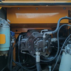 Excavadora SANY SY215C de Alta Eficiencia, 21.5 Toneladas, Modo Eco, Ahorro de Combustible del 15%, Acoplador Rápido, Aire Acondicionado, Certificación CE, en Venta - Product Image 4