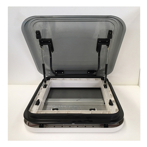 Le plus populaire RV16SL Escape Skylight pour RV 960*650mm fenêtre <span class=keywords><strong>de</strong></span> <span class=keywords><strong>toit</strong></span> <span class=keywords><strong>de</strong></span> <span class=keywords><strong>camping</strong></span>-<span class=keywords><strong>car</strong></span> avec lumière LED 12V - Product Image 3