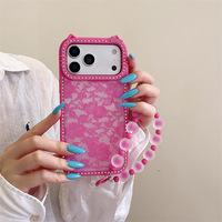 Coque de téléphone antichoc ornée de diamants et de dentelle, avec nœud en strass et chaîne oreilles de chat pour iPhone 17/16 Pro Max/15 Plus/14 Pro