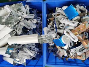 Antena de Comunicación <span class=keywords><strong>MIMO</strong></span> para Exteriores de Alta Ganancia Omni Personalizada de 14dBi para 2g 3g 4g 5g LTE WIFI - Product Image 5