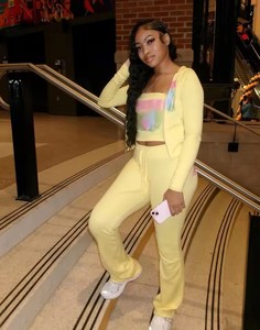 Conjunto Casual de <span class=keywords><strong>3</strong></span> Piezas para Mujer para Otoño Chaqueta Estampada con Capucha+Chaleco+Pantalones Largos Chándal Ropa de Estar por Casa de Tres Piezas - Product Image 6