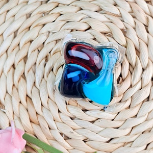 Capsules de lavage en <span class=keywords><strong>gel</strong></span> écologiques jetables arc-en-ciel, distributeur de détergent liquide pour le nettoyage des vêtements - Product Image 2