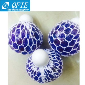 Pelota Antiestrés de Goma con Forma de Uva, de 5.0 cm, con Cuentas de Colores, con Cubierta de Plástico - Product Image 5