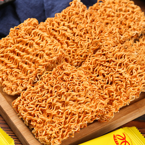 Pasta Exótica Huaxiabeifen al Por Mayor, Deliciosos Fideos Instantáneos Crujientes Hechos a Mano con Harina de Trigo, Caja de 18g - Product Image 6