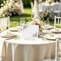 Marque-places pliables élégants à motif floral, cartes de nom vierges pour mariage, cartes de place de luxe pour décoration de table de mariage, banquet ou fête sur pelouse