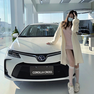 Nouvelle Toyota Corolla Cross Hybride 2.0L Luxe Haute Performance Essence SUV Traction Avant 2024 à Vendre - Product Image 3