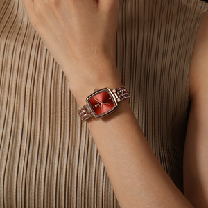 นาฬิกาข้อมือ Gohuos 7819 รุ่น<span class=keywords><strong>ห</strong></span>รู<span class=keywords><strong>ห</strong></span>ราสำ<span class=keywords><strong>ห</strong></span>รับผู้<span class=keywords><strong>ห</strong></span>ญิ<span class=keywords><strong>ง</strong></span> กันน้ำ สายสแตนเลส นาฬิกาควอตซ์ผู้หญิ<span class=keywords><strong>ง</strong></span> ดีไซน์เรียบหรู สง่า<span class=keywords><strong>ง</strong></span>าม เหมาะสำหรับใส่ในโอกาสต่า<span class=keywords><strong>ง</strong></span>ๆ - Product Image 4