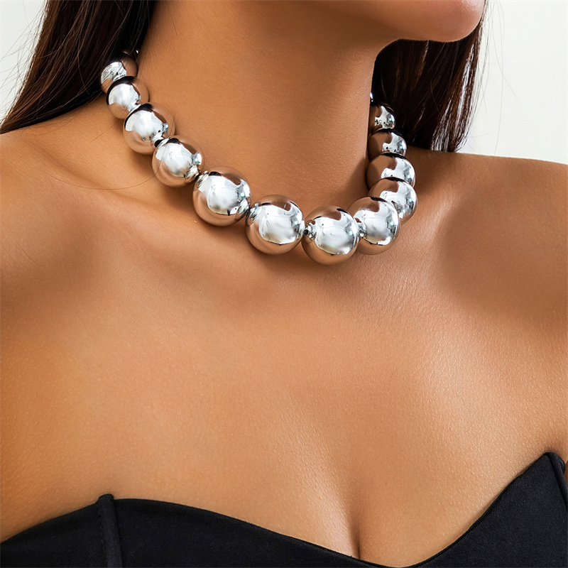 CHIEKO+ big ball necklace silver（Big Ball Necklace - Etsy）