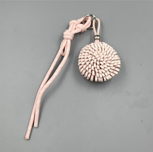 Porte-clés mini tournesol haut de gamme fait main avec pompon, breloque de sac, accessoire décoratif - Product Image 2