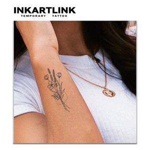 Adesivo per <span class=keywords><strong>Tatuaggio</strong></span> Floreale Personalizzato a Forma di Zampa, Impermeabile, Lunga Durata 15 Giorni, Semi-permanente, per Polso e Braccio Femminile - Product Image 2