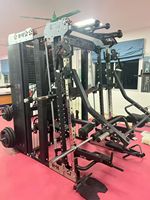 Station multifonctionnelle de qualité commerciale pour salle de sport à domicile, ensemble complet avec rack à squats intégré et crossover de câbles, livraison DDP